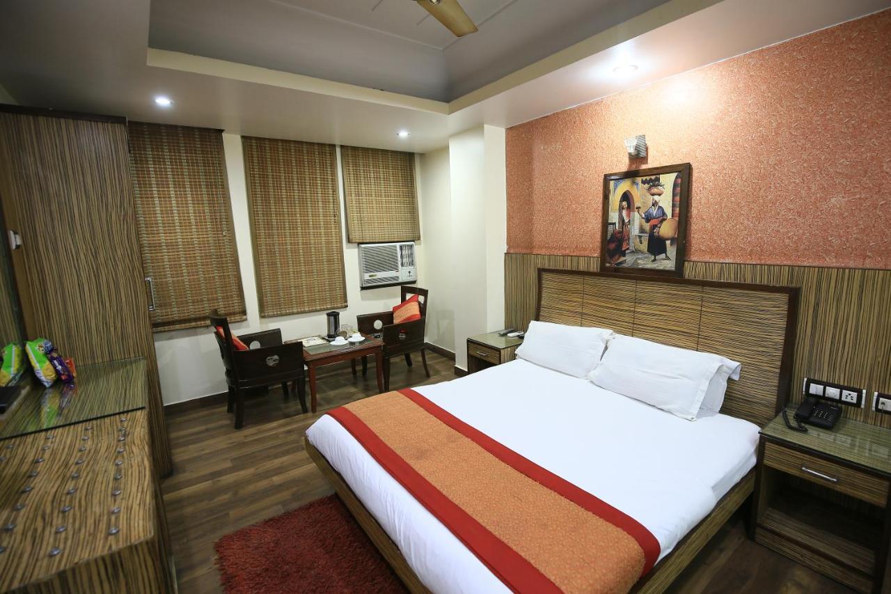 Hotel Shivdev International, Near New Delhi Railway Station Экстерьер фото