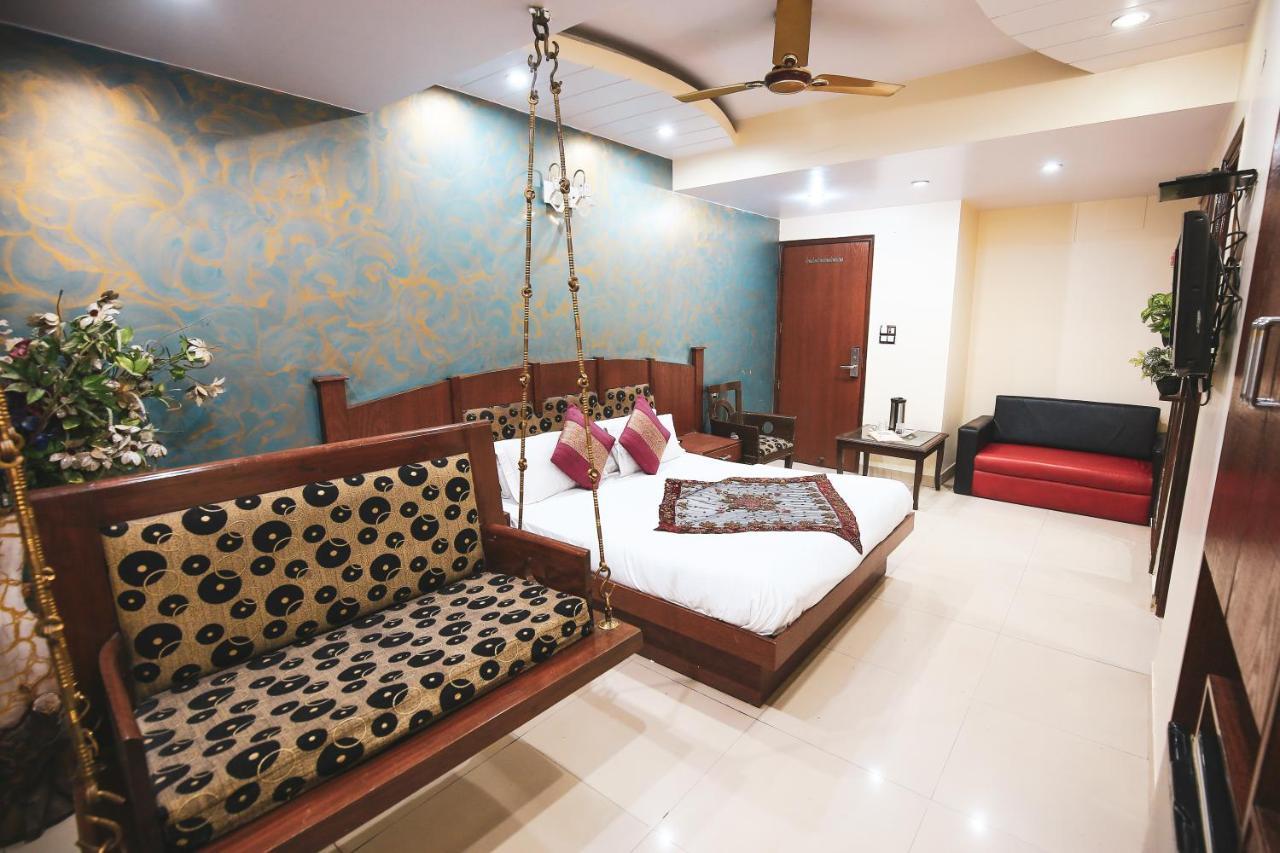 Hotel Shivdev International, Near New Delhi Railway Station Экстерьер фото