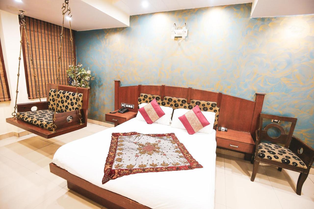 Hotel Shivdev International, Near New Delhi Railway Station Экстерьер фото