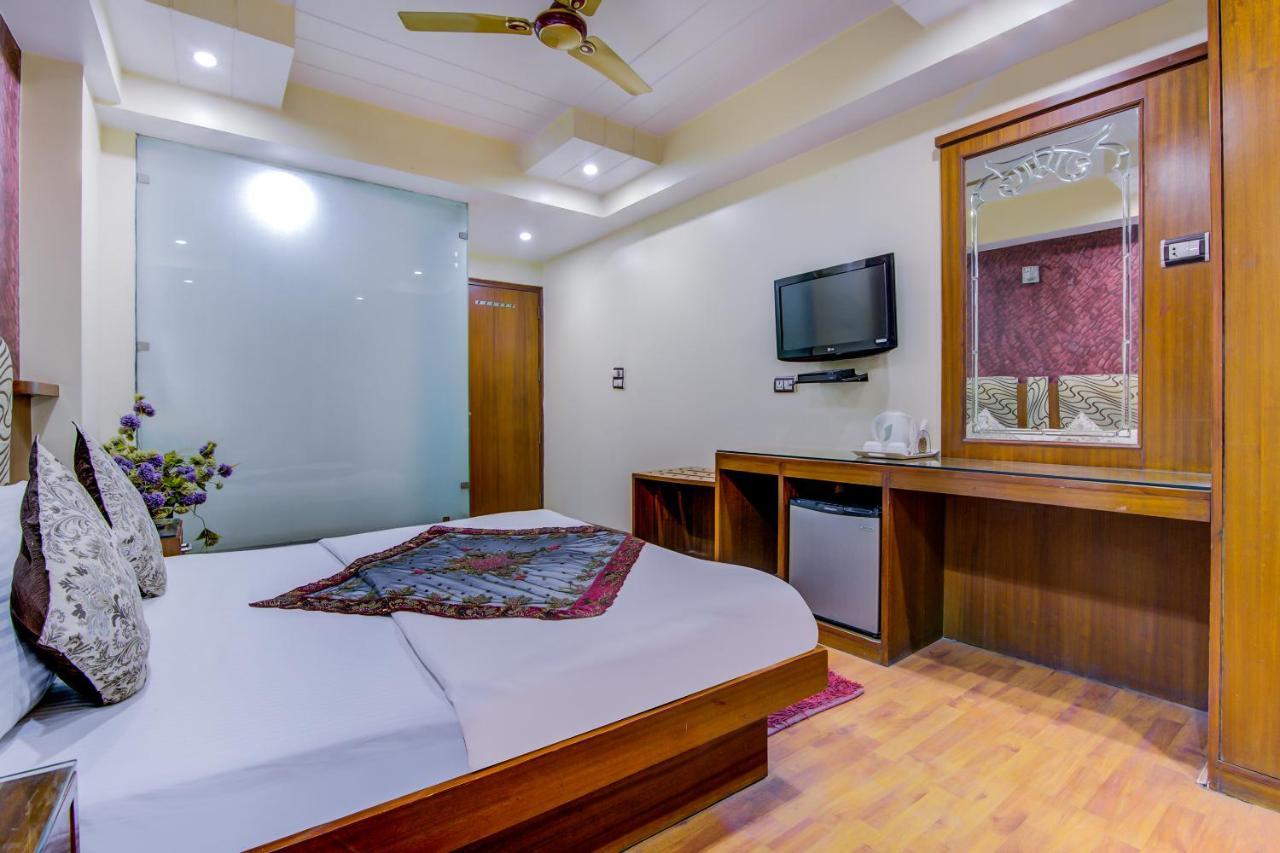 Hotel Shivdev International, Near New Delhi Railway Station Экстерьер фото